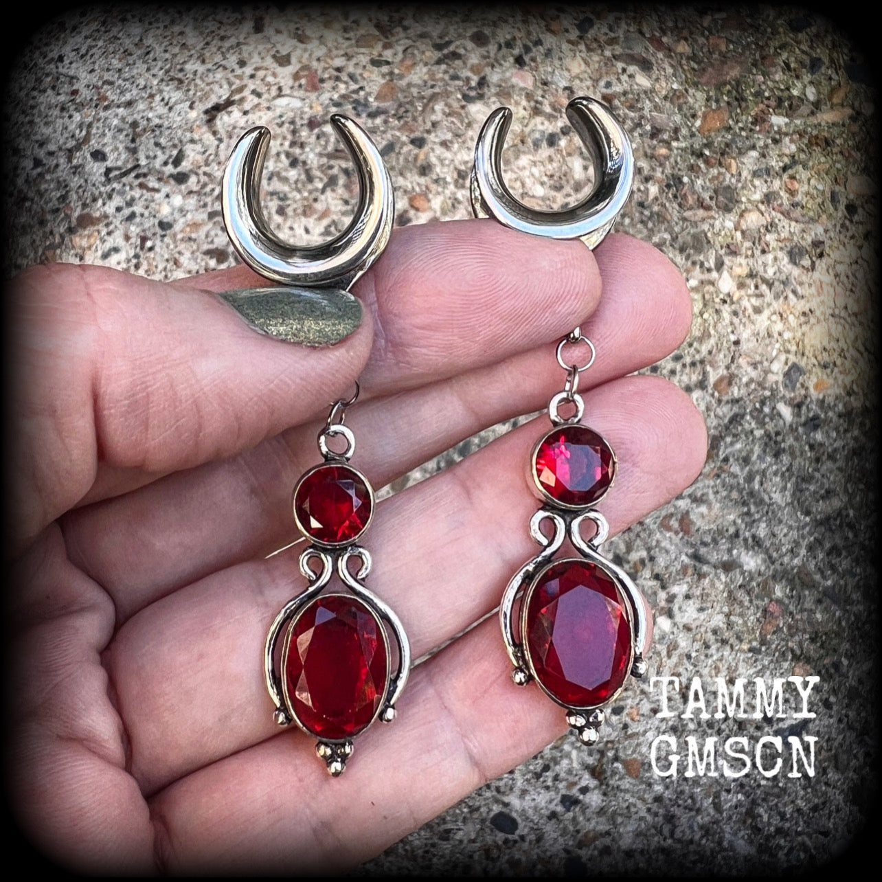 Garnet ear weights 