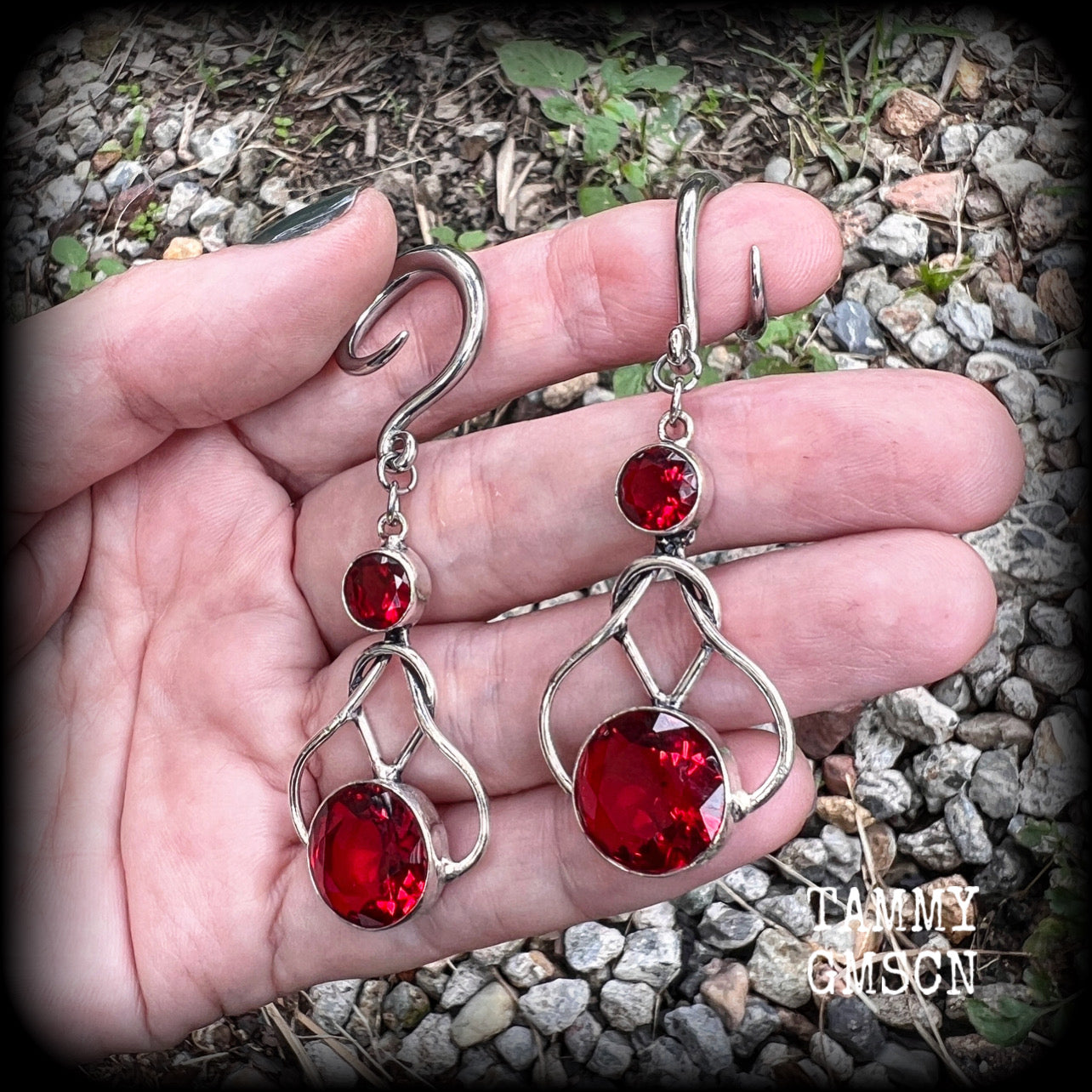 Garnet earrings Garnet ear weights 6 gauge ear weights 4mm earrings Gemstone ear weights Gemstone ear hangers Stretched ears Ear gauges Tunnel dangles Stretched lobes Gauged ears 4mm 6mm 8mm 10mm 12mm 14mm 16mm 19mm 22mm 25mm 28mm 30mm Tunnels Plugs