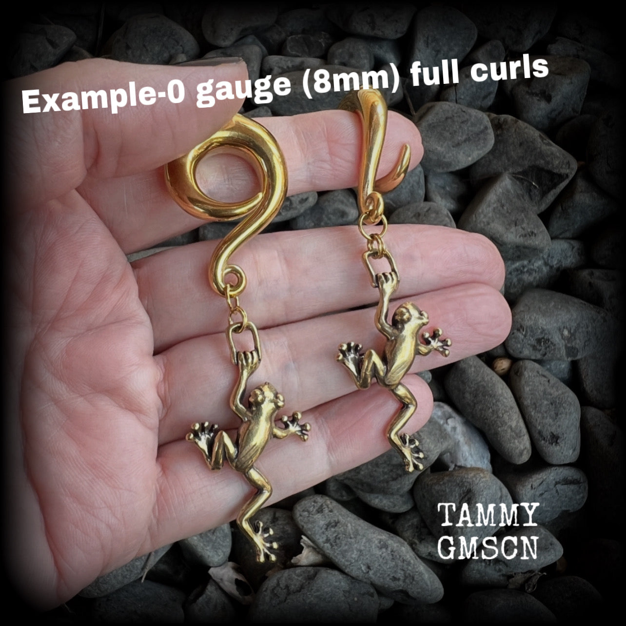 Brass tree frogs ear hangers-Frog gauged earrings