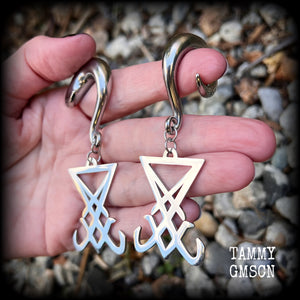 Sigil of Lucifer gauged earrings Satanic jewelry Occult jewelry Ear hangers Sigil jewelry Occult ear weights