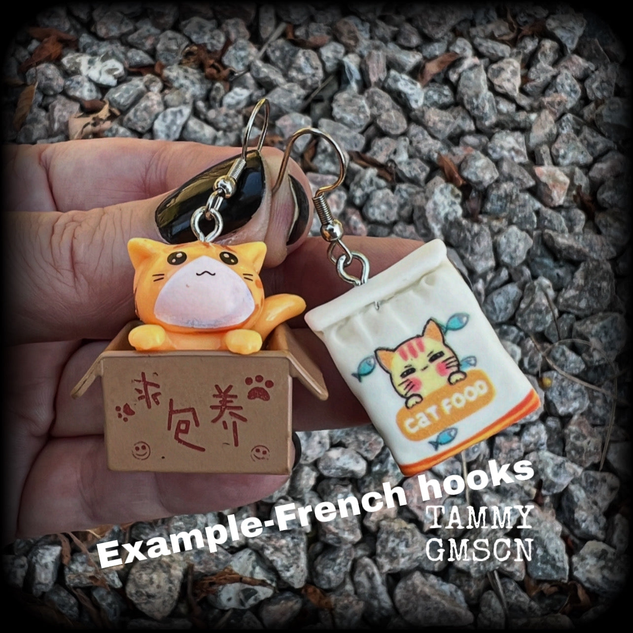 Orange cat with cat kibble earrings-Orange cat energy earrings