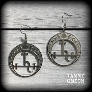 These gorgeous stainless steel earrings feature the Sigil of Lilith surrounded by moon phases, lovely and light weight at only 5 grams each, and measure just over 5.5cms from tip to tip.


This pair have been made with stainless steel french hooks, to be worn in pierced ears.
