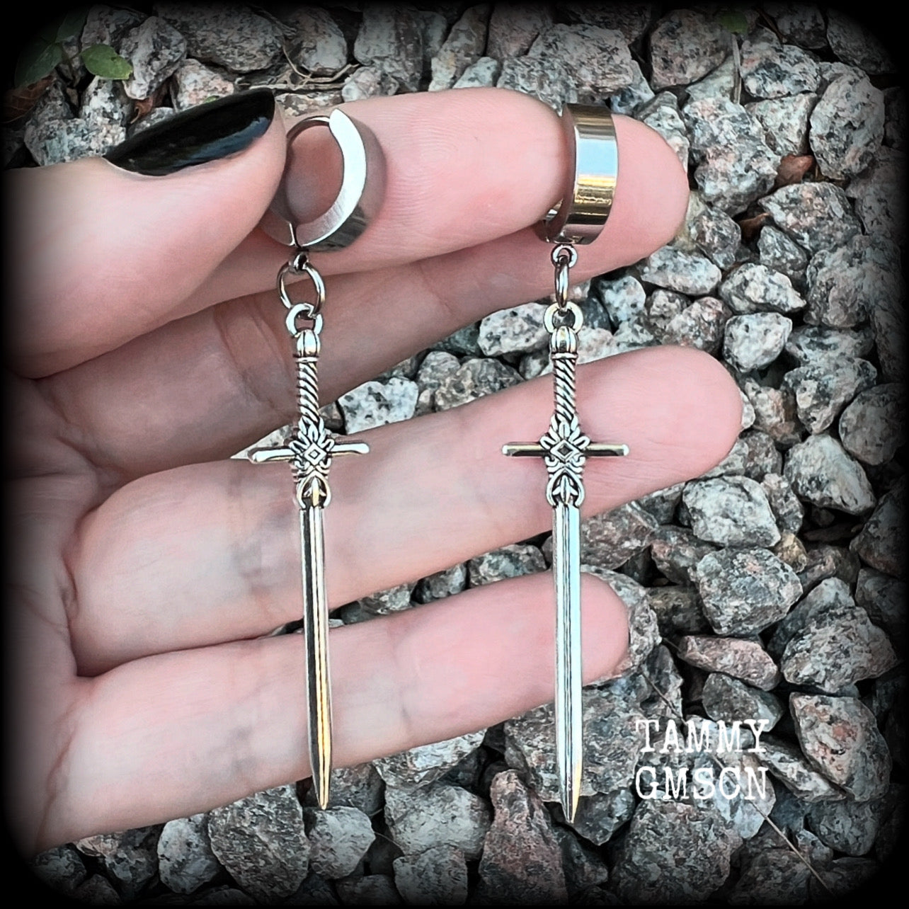 These gorgeous antique silver sword earrings measure just on 7cms from tip to tip, and are nice and light weight, at only 3 grams each.  This pair have been made on stainless steel huggies-suitable for pierced ears.