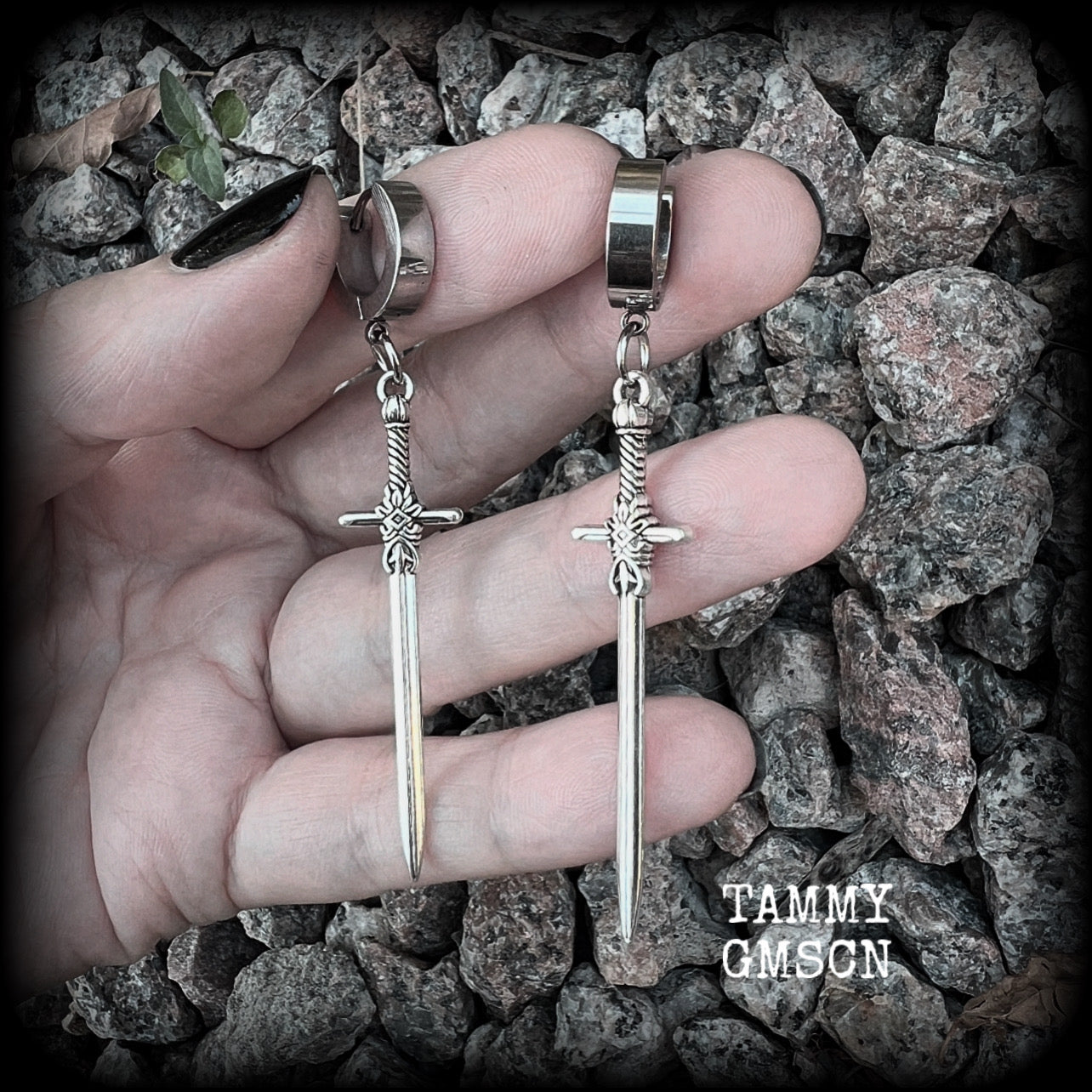 These gorgeous antique silver sword earrings measure just on 7cms from tip to tip, and are nice and light weight, at only 3 grams each.  This pair have been made on stainless steel huggies-suitable for pierced ears.