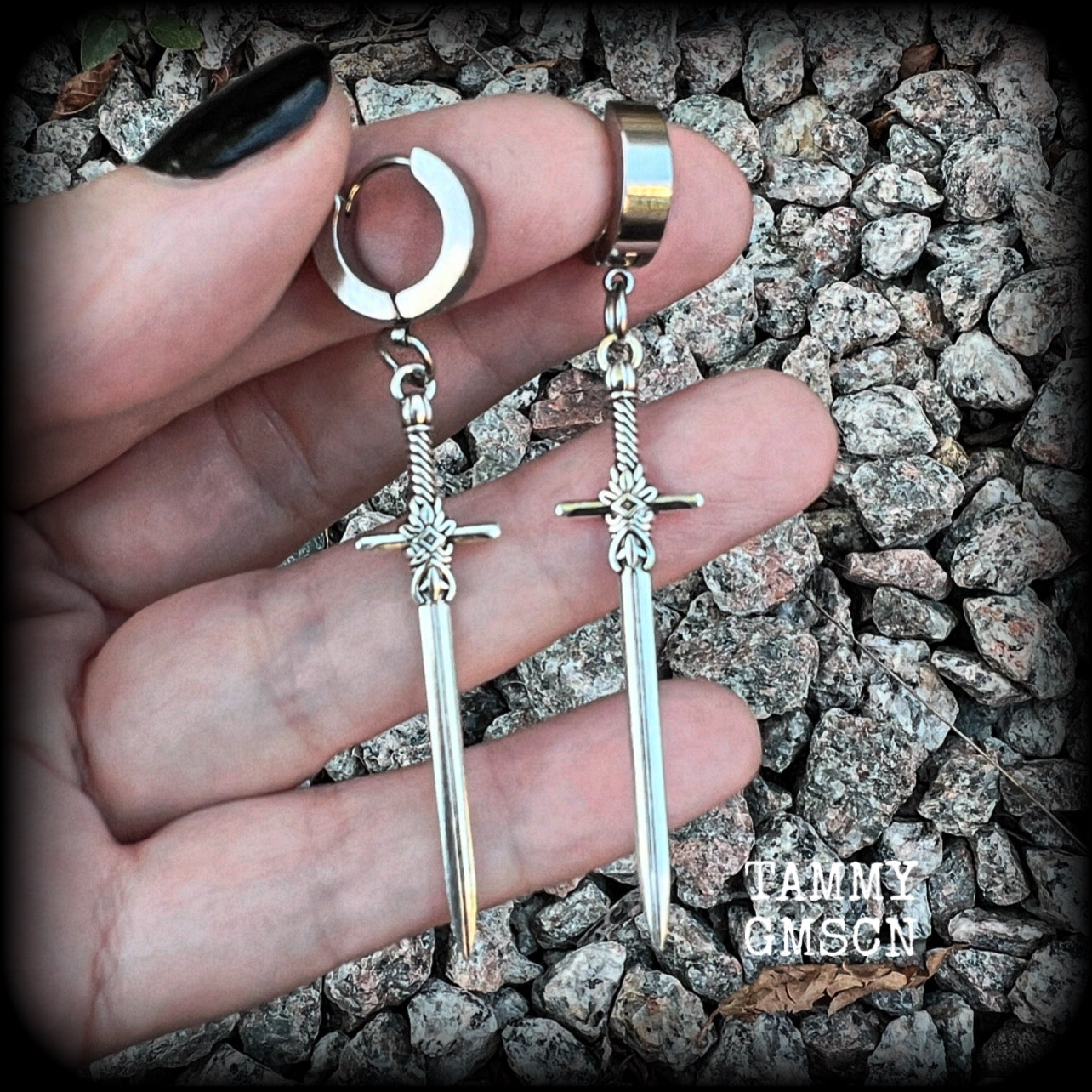 These gorgeous antique silver sword earrings measure just on 7cms from tip to tip, and are nice and light weight, at only 3 grams each.  This pair have been made on stainless steel huggies-suitable for pierced ears.