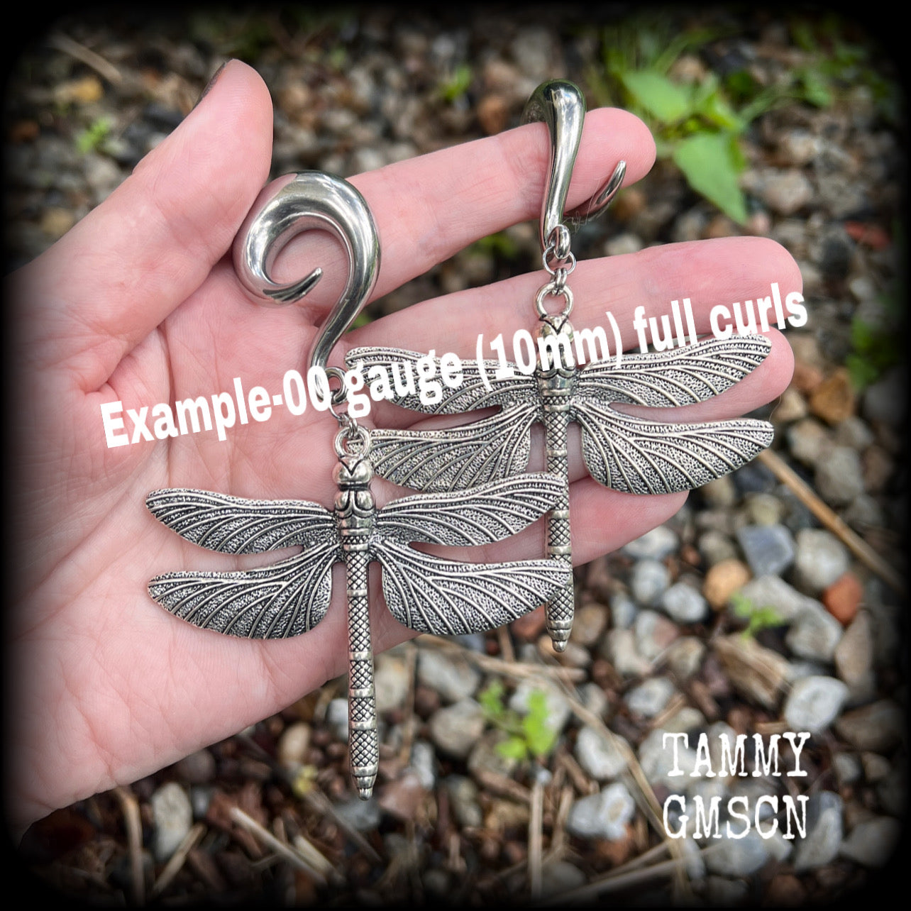 Dragonfly earrings Dragonfly ear hangers Dragonfly ear weights Dragonfly jewelry Insect ear weights Bugs earrings Tunnels Tunnel earrings Tunnel dangles 4mm 6mm 10mm 12mm 14mm 16mm 19mm 22mm 25mm 28mm 30mm Fairycore Forestpunk Goblincore Cottagecore