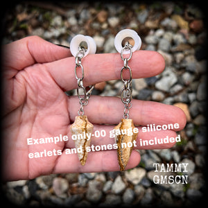 DIY chain and clasp for tunnel earrings Tunnel dangles make your own earrings Make your own ear weights Make your own tunnel earrings Stretched ears Stretched lobes Body jewelry gauged earrings 00 gauge DIY ear weights
