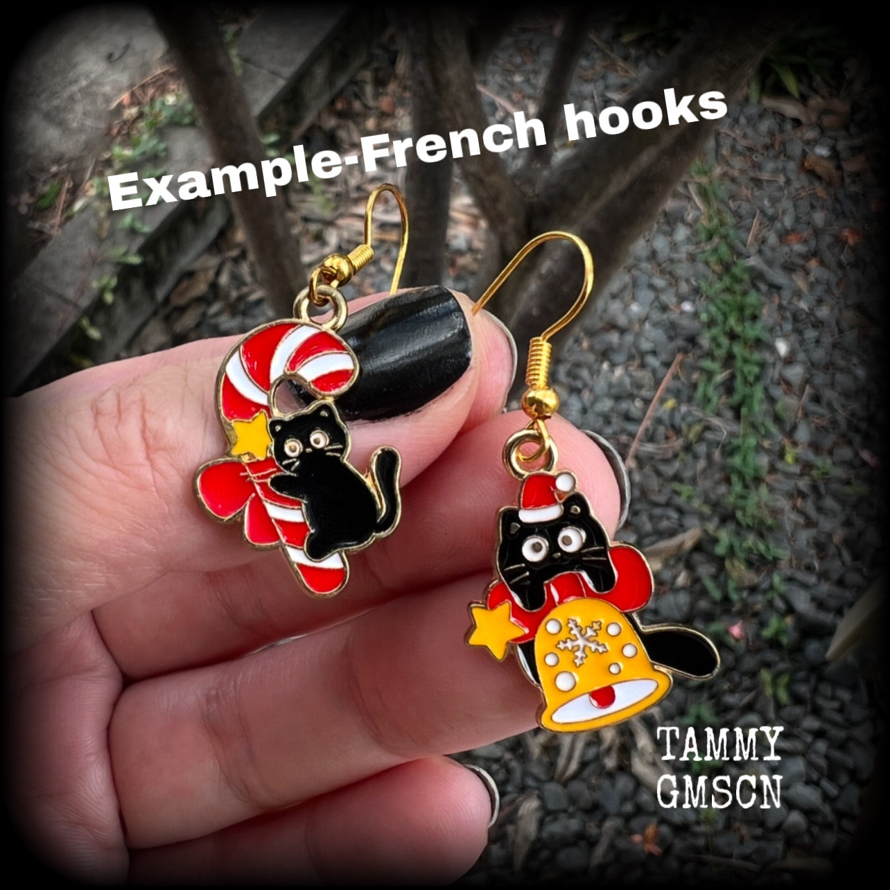 These adorable earrings feature mischievous black cats with Christmas decorations, measuring approx 3.5cms from tip to tip and weighing only a few grams each.   This pair has been made on antique gold french hooks, for pierced ears.