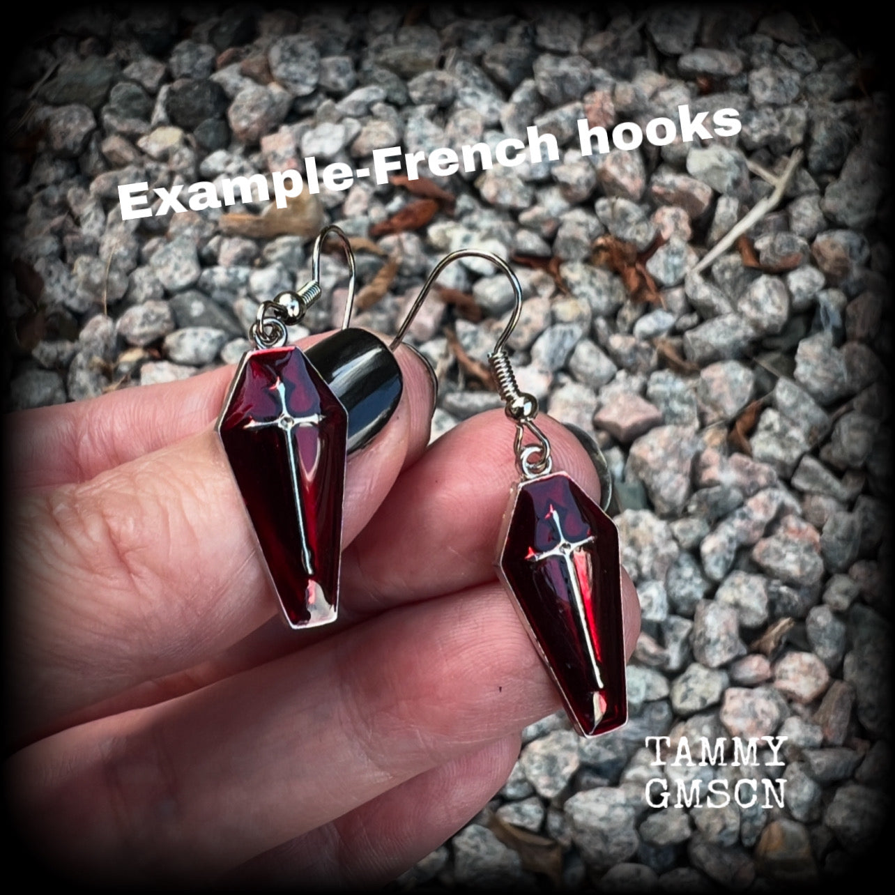 Red enamel coffin earrings-Horrorpunk halloween earrings