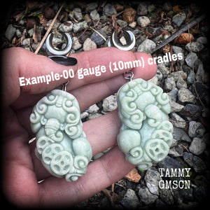 Jade foo dog gauged earrings Pi Xiu earrings 00 gauge ear weights Gemstone ear weights Gauged ears Stretched ears Stretched lobes Stone ear weights Stone tunnels Unique body jewelry Temple dogs 4mm 6mm 8mm 10mm 12mm 14mm 16mm 19mm 22mm 25mm 28mm 30mm 