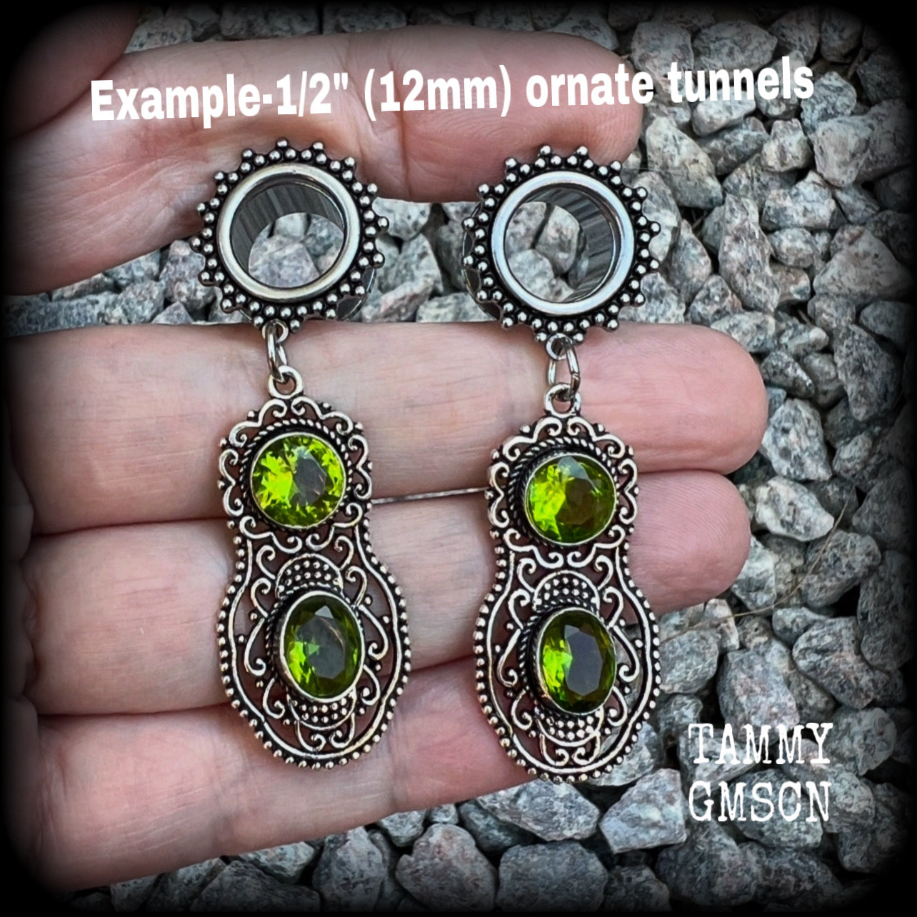 These beautiful boho tunnel earrings feature gorgeous green peridot gemstones in a gypsy boho style antique silver setting, weighing approx 9 grams each and measuring just under 6cms from tip to tip.  This pair have been made with 1/2” (12mm) gauge ornate surgical steel screw fit tunnels.