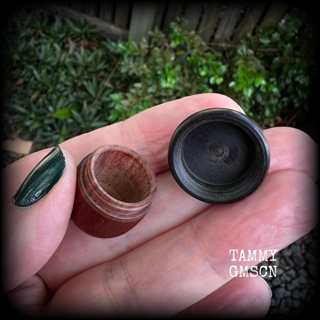 These gorgeous carved red Sandalwood acorn stash pot earrings weigh in at only 7 grams a piece, and measure just on 6cms from tip to tip.

This pair has been made with 1/2” gauge (12mm) surgical steel cradles, suitable for stretched lobes.