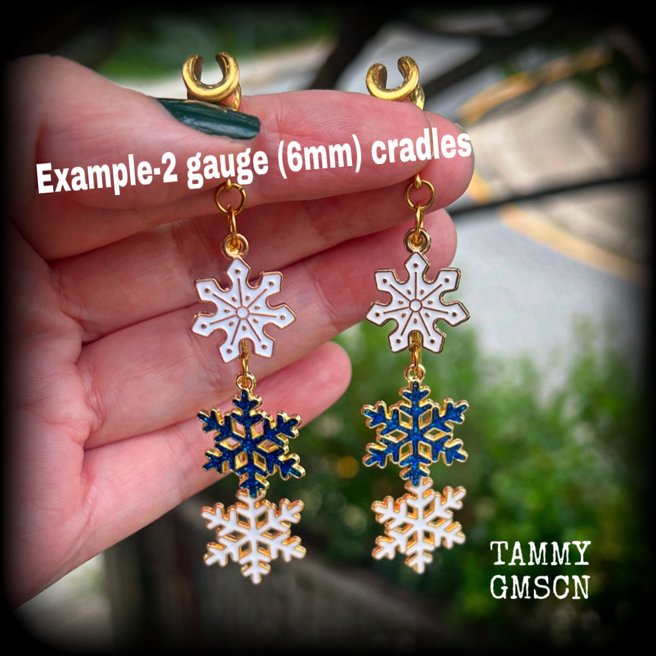 Snowflake gauged earrings-Christmas snowflakes earrings