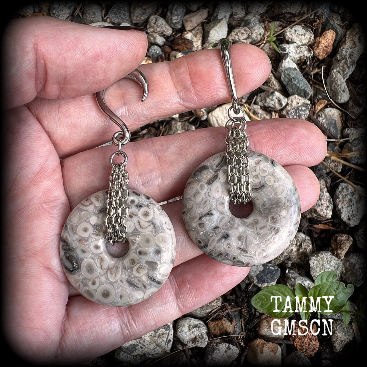 Fossilized coral jewelry Fossilised coral ear gauges Coral jasper ear weights 6 gauge ear weights Fossil earrings Stretched lobes Ear gauges Gauged earrings Gauged ears Stretched ears Body jewelry Fossil ear weights 6g 2g 0g 00g 1/2" 9/16" 5/8" 3/4" 7/8" 1" 1.10" 1.18"