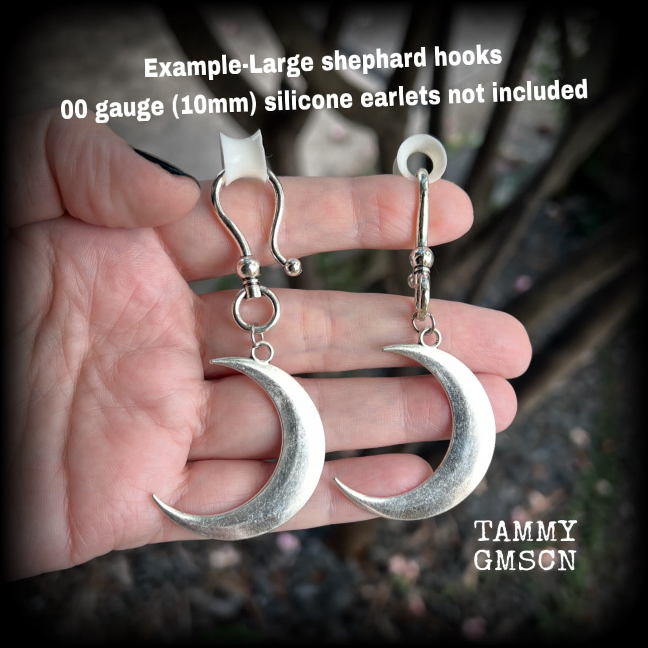 Antique silver crescent moon earrings