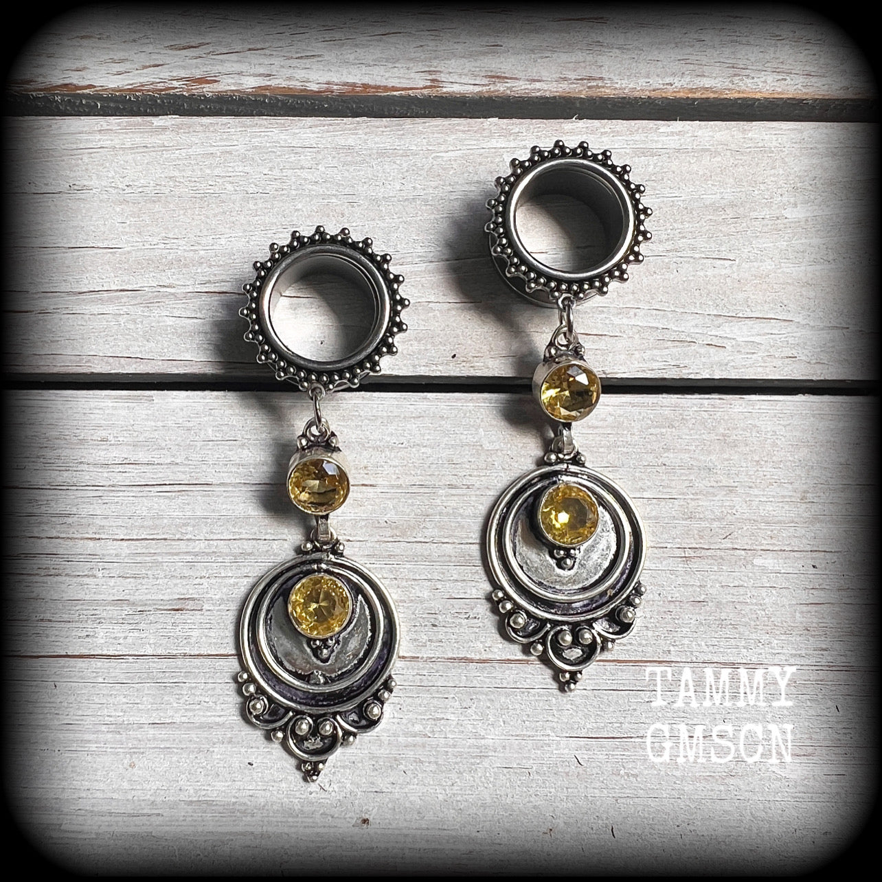 Citrine gemstone tunnel earrings-Ornate boho ear gauges