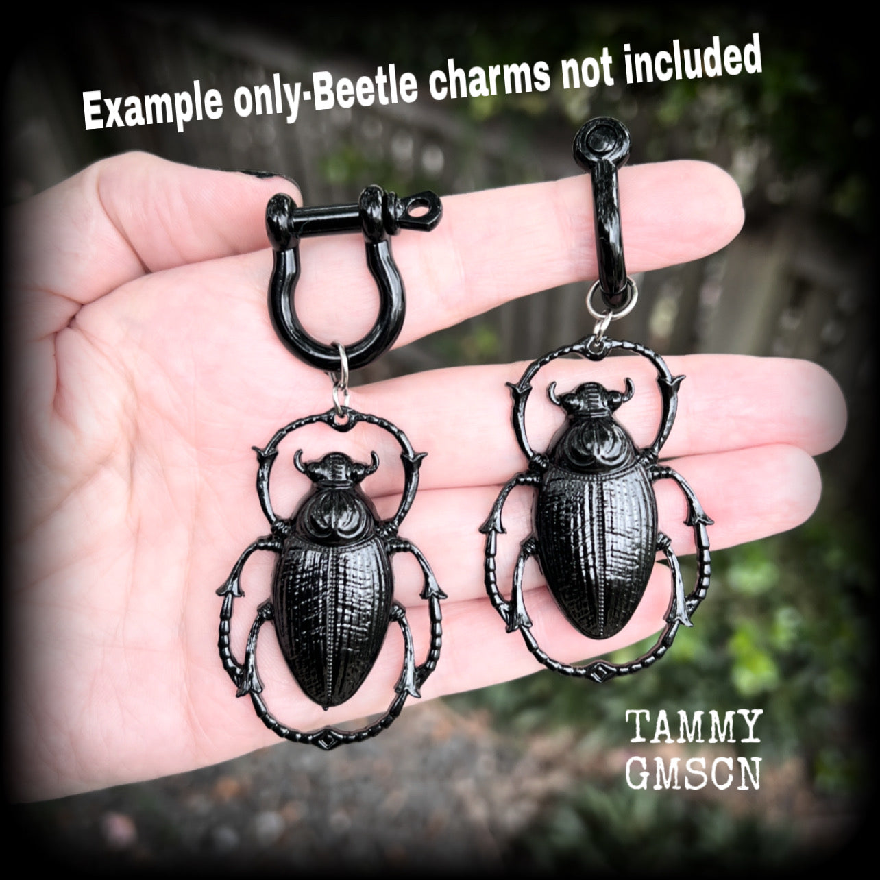 DIY industrial D shackles for ear weights-Black enamel