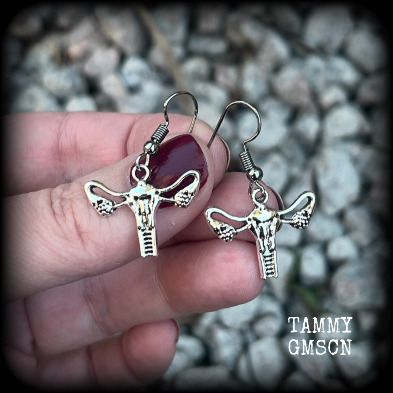 These adorable earrings feature cute little antique silver female reproductive organs! Nice and lightweight, weighing only a few grams each, these earrings measure approx 3cms from tip to tip.

This pair have been made on stainless steel french hooks, for pierced ears.
