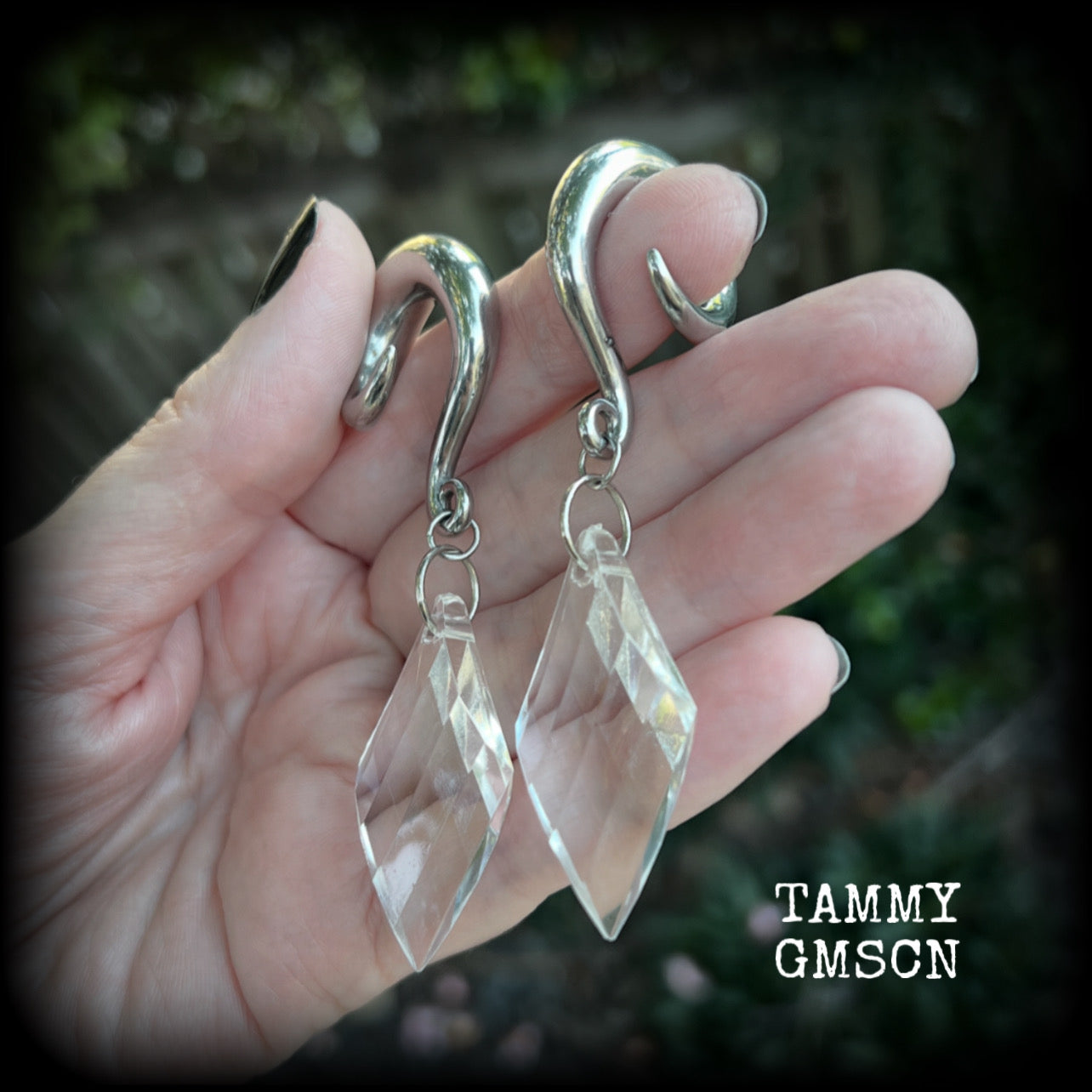 These gorgeous dangly earrings have been made with gorgeous faceted faux glass pieces, measuring just on 8 cms from tip to tip, and weighing approx 18 grams each.

These earrings have been made on 0 gauge (8mm) surgical steel full curls, to be worn in stretched lobes.