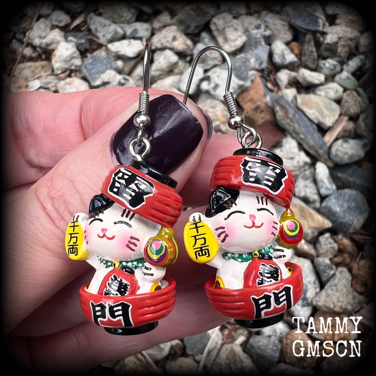 Japanese cat and lucky mallet earrings-Kawaii earrings