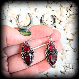 These beautiful boho Garnet ear hangers are made with gorgeous facet gemstones in a beautiful boho antique silver setting, measuring just on 6.5cms from tip to tip, and weighing only 9 grams each, nice and lightweight.  These earrings have been made on 5/8" gauge (16mm) surgical steel cradles, to be worn in stretched lobes.