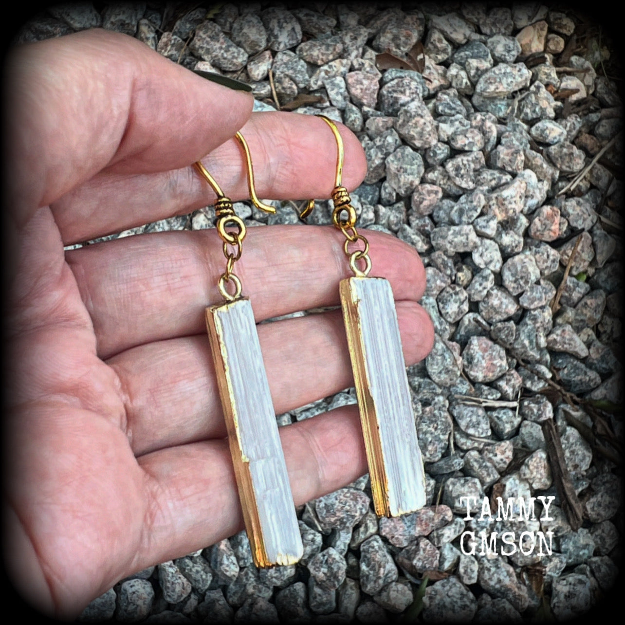 🔥 Selenite is named after the Greek Goddess of the Moon, Selene 🔥  These gorgeous minimalist earrings are nice and dangly, measuring approx 7.5cms from tip to tip, and nice and lightweight, weighing around 6 grams each.   This pair has been made on small antique gold shephard hooks to be worn through silicone earlets from 8 gauge (3mm).