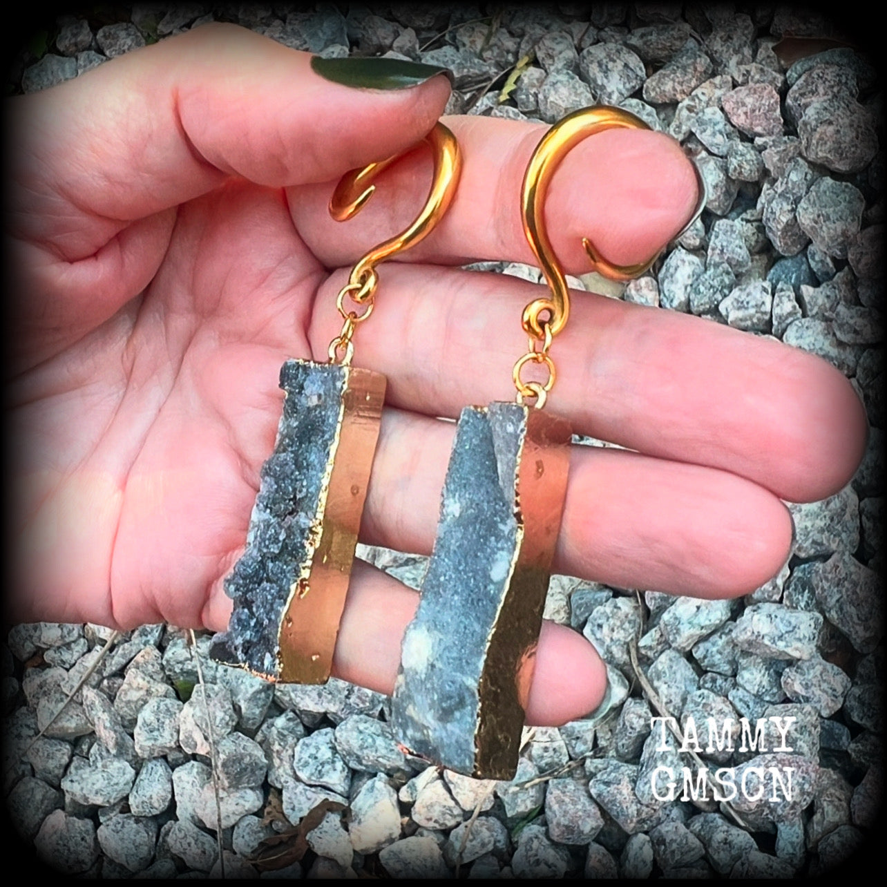 These gorgeous rustic stardust druzy and antique gold earrings measure just over 7cms from tip to tip, and weighing approx 14 grams each.

This pair have been made on 6 gauge (4mm) surgical steel full curl hooks, to be worn in stretched lobes.