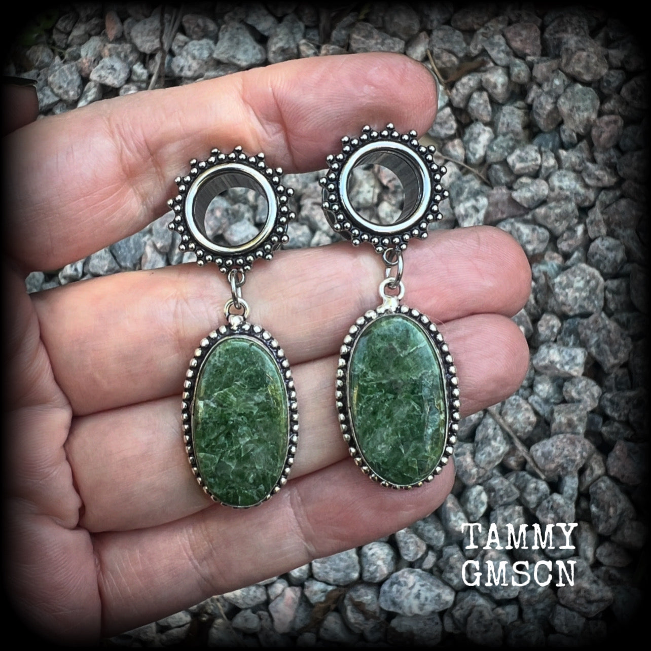 These unique tunnel earrings have been made with beautiful moss agate gemstones, are light weight at approx 10 grams each, and measuring just over 5cms from tip to tip.

This pair have been made on 1/2” gauge (12mm) gauge ornate surgical steel screw fit tunnels.