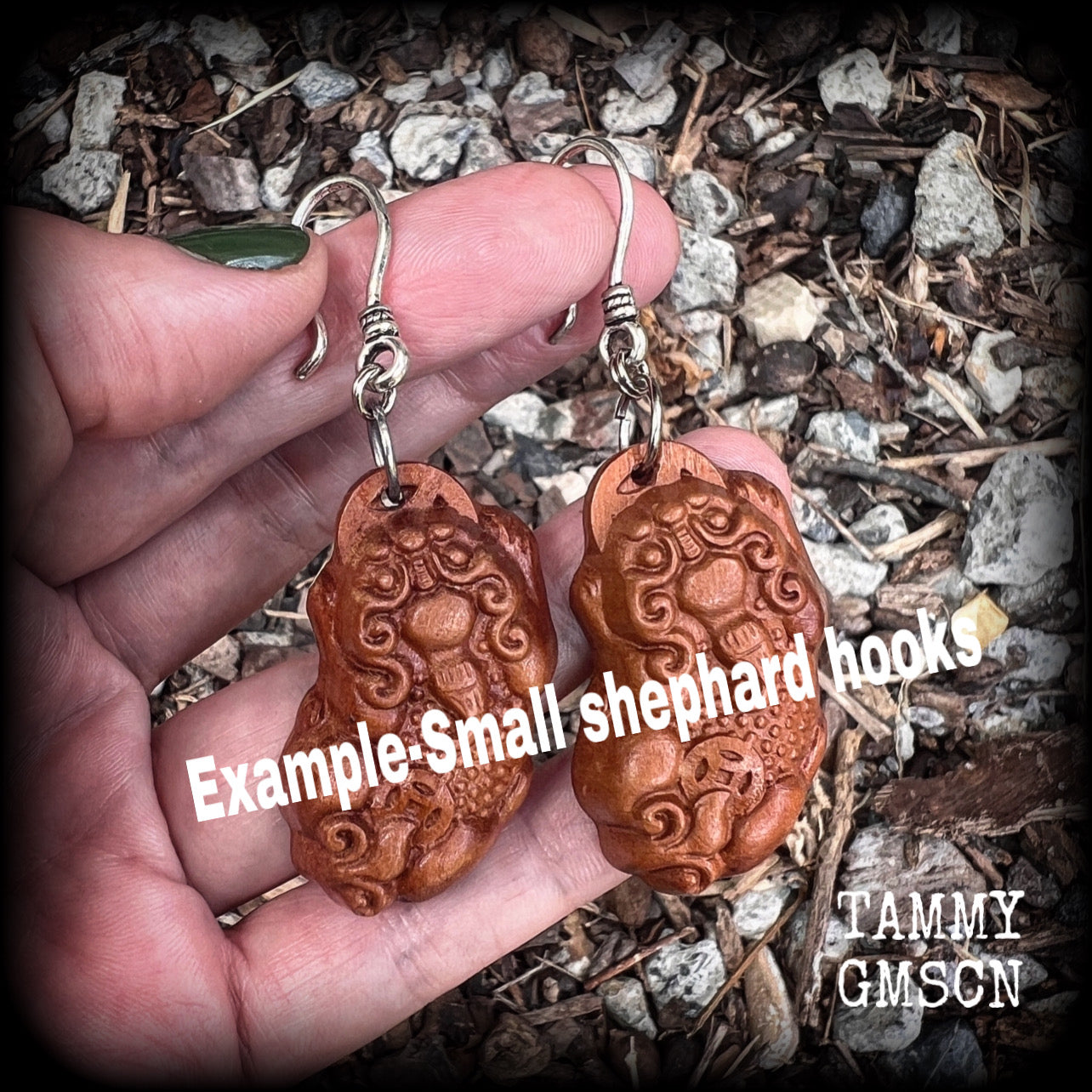 Featuring gorgeous carved peach wood Pixiu lions, these earrings are nice and lightweight, weighing only 6 grams each and measuring just on 7.5 from tip to tip.
This pair has been made on small antique silver shepard  hooks.