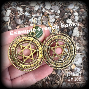 These gorgeous antique gold earrings feature the Star of David enclosed in the Shema Yisrael prayer. Measuring just on 8 grams a piece, these earrings are nice and dangly, measuring 6cms from tip to tip.

Made with antique gold french hooks.