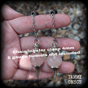 These beautiful gemstone earrings feature dusty pink rose quartz pendulums, nice and dangly, measuring just on 8cms and weighing approx 16 grams a piece.