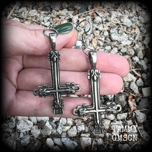 These gorgeous gothic pewter 'Inverted Cross' earrings measure just on 8cms from tip to tip, and weigh approx 8 grams a piece.
This pair have been made on stainless steel french hooks, suitable for pierced ears.