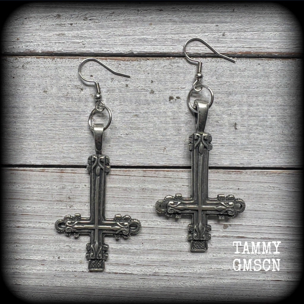 These gorgeous gothic pewter 'Inverted Cross' earrings measure just on 8cms from tip to tip, and weigh approx 8 grams a piece.
This pair have been made on stainless steel french hooks, suitable for pierced ears.
