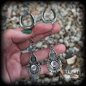 These gorgeous dangly gauged earrings feature beautiful faceted White topaz gemstones, lovely and dangly measuring just over 9cms from tip to tip, and weighing approx 11 grams each. 
These earrings have been made on 5/8” (16mm) surgical steel cradles