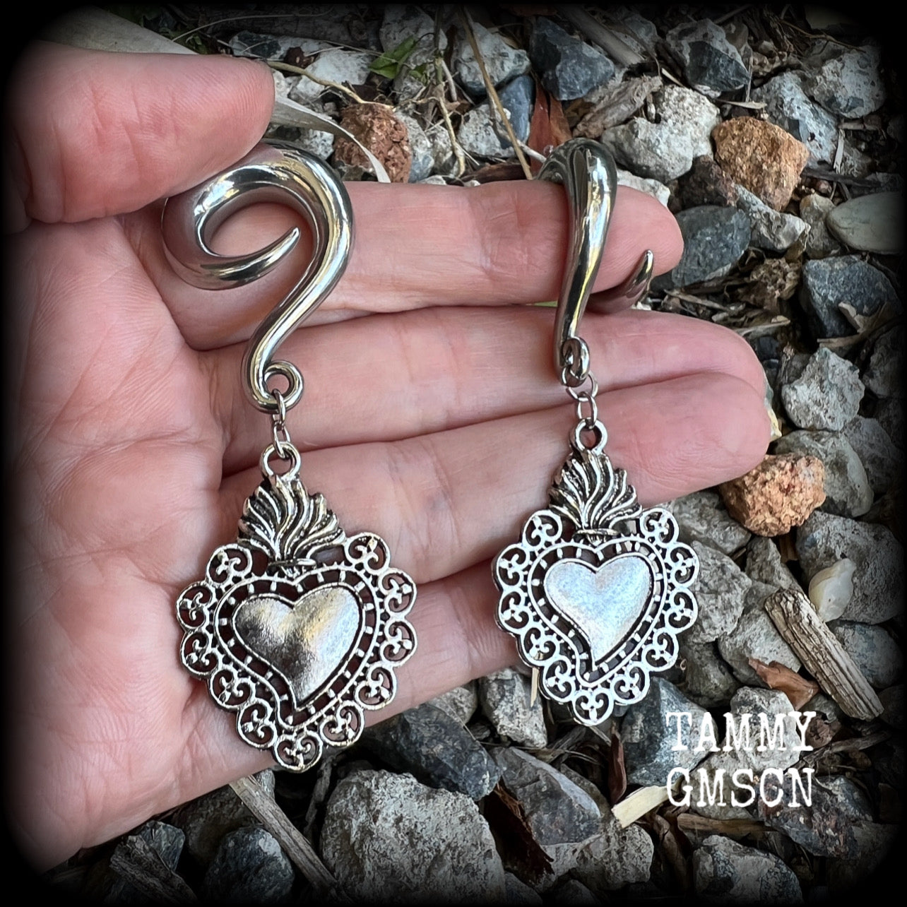 Sacred heart gauged earrings Milagros heart ear hangers 0 gauge ear weights Stretched ears Stretched lobes Gauged ears Gauged lobes Ear gauges 6g 2g 00g 1/2 9/6 5/8 3/4 7/8 1 1.10 1.18 4mm 6mm 8mm 10mm 12mm 14mm 16mm 19mm 22mm 25mm 28mm 30mm