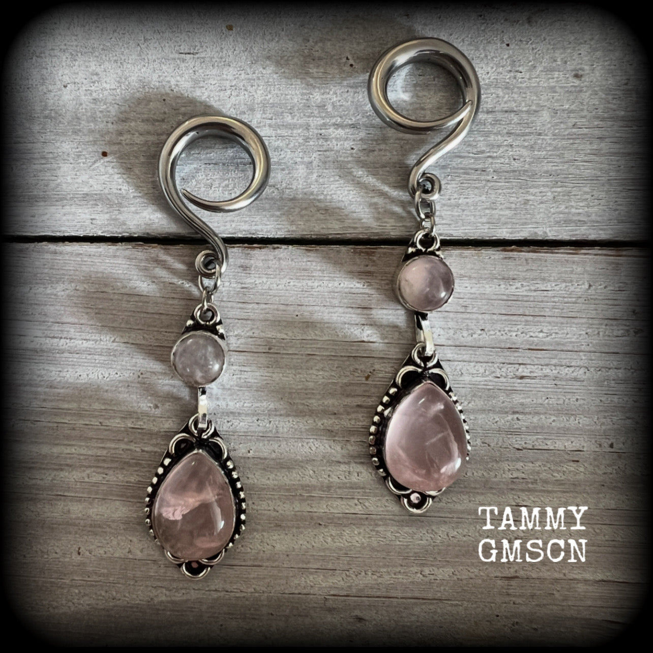 These beautiful boho earrings feature gorgeous polished dusty pink rose quartz gemstones, lovely and dangly measuring just over 7cms from tip to tip, and weighing approx 9 grams each. 

These earrings have been made on 6 gauge (4mm) stainless steel full curl hooks, to be worn in stretched lobes.

