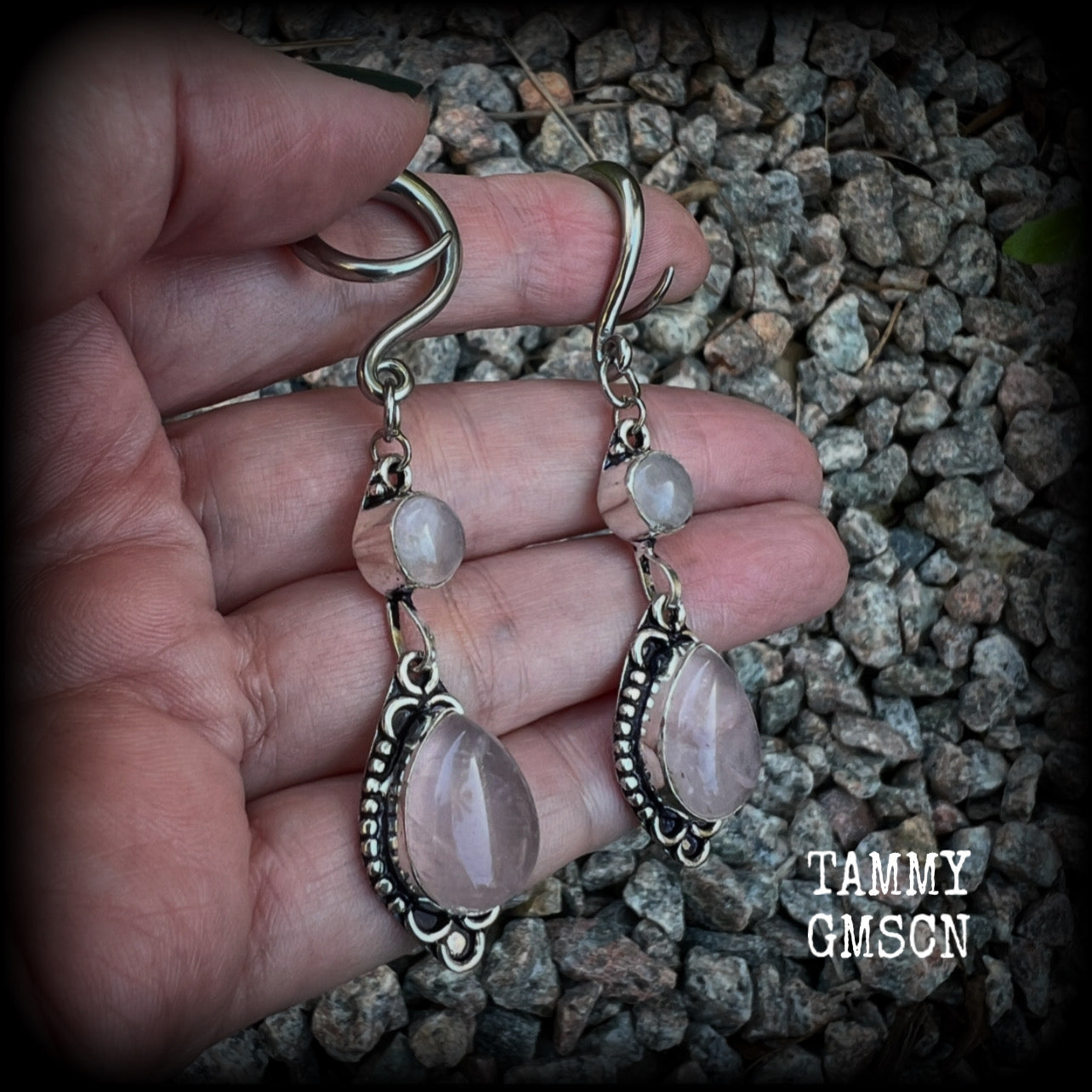 These beautiful boho earrings feature gorgeous polished dusty pink rose quartz gemstones, lovely and dangly measuring just over 7cms from tip to tip, and weighing approx 9 grams each. 

These earrings have been made on 6 gauge (4mm) stainless steel full curl hooks, to be worn in stretched lobes.
