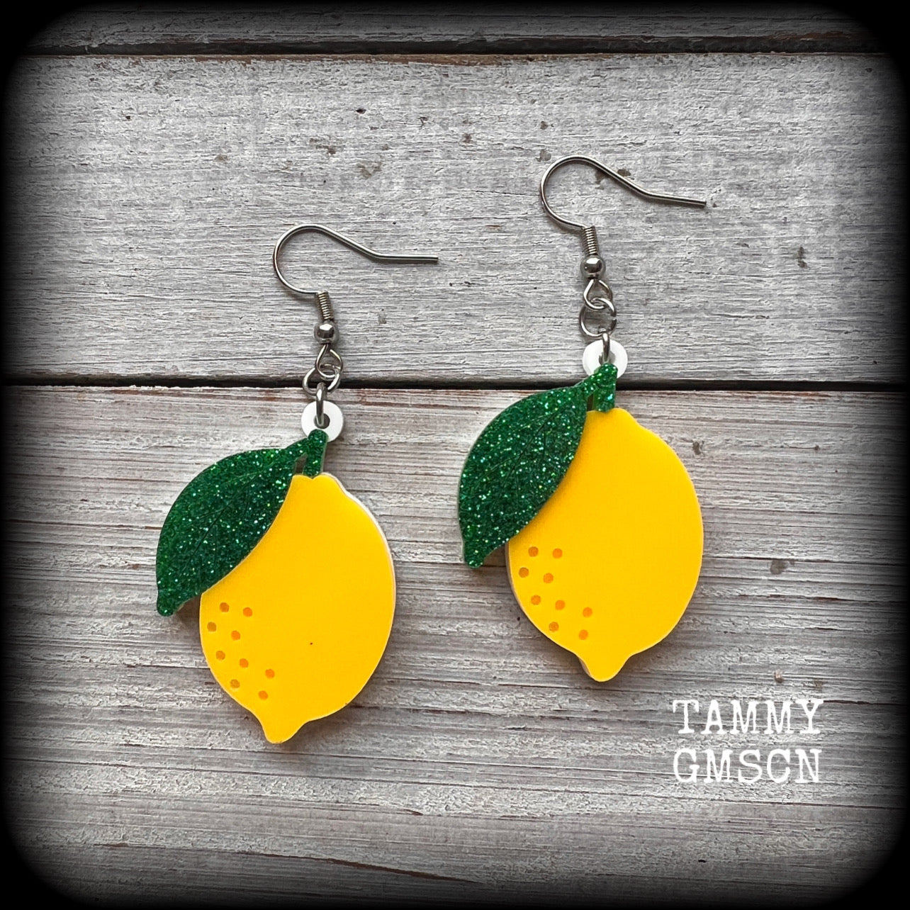 Gauged earrings Lemon earrings Citrus  Yuzu Fruit earrings Kitsch earrings Retro earrings Tunnels MCM jewelry Vegan Pierced ears Gauges Retro jewelry Fruit salad Gifts for vegans Novelty earrings Bright earrings Colourful earrings Retro jewelry Kitsch jewelry