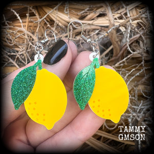 Gauged earrings Lemon earrings Citrus  Yuzu Fruit earrings Kitsch earrings Retro earrings Tunnels MCM jewelry Vegan Pierced ears Gauges Retro jewelry Fruit salad Gifts for vegans Novelty earrings Bright earrings Colourful earrings Retro jewelry Kitsch jewelry