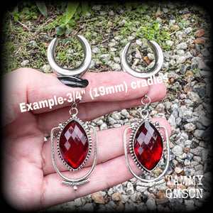 Garnet hanging gauges-Gauged earrings