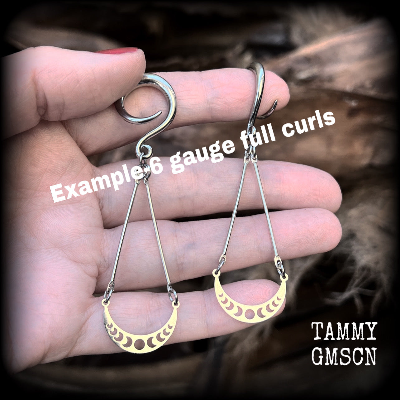 Moon phase ear hangers 6 gauge ear weights Crescent moon gauged earrings Moon ear weights Ear gauges 6g 2g 0g 00g 1/2 9/16 5/8 3/4 7/8 1 1.1 1.18 Gauged earrings Gauged ears Stretched ears Stretched lobes Whimsygoth earrings Whimsigoth Forestgoth