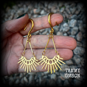 These beautiful witchy titanium 'Moon phase' gauged earrings feature gorgeous antique gold moon phase pendants with sun rays, nice and dangly, measuring just over 7.5cms from tip to tip, and weighing only 5 grams a piece .  This pair has been made on 6 gauge (4mm) surgical steel full curl hooks, to be worn in stretched lobes.