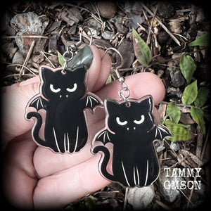 Vampire cat earrings Vampire kitty earrings Crazy cat lady earrings cat jewellery Halloween earrings Halloween jewelry Gauged earrings Pierced ears Ear gauges Los Muertos earrings Day of the Dead earrings Samhain earrings Samhain jewelry Witches cat