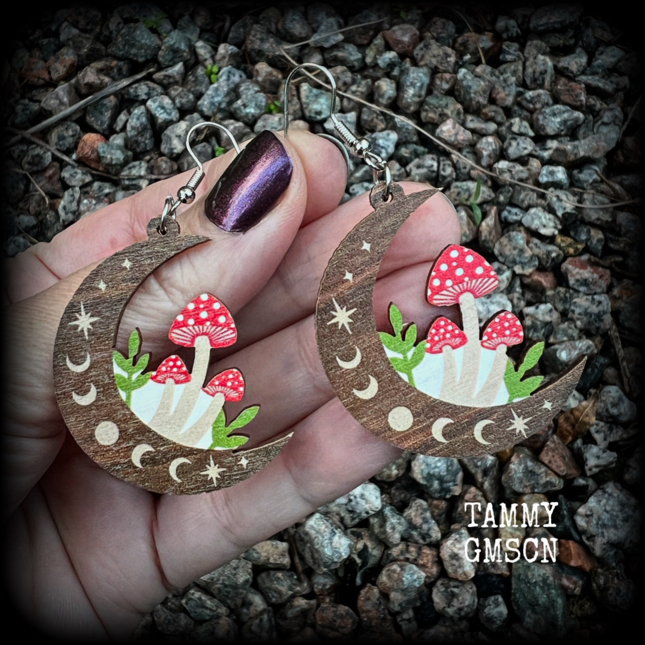 These adorable balsa wood mushroom and moon phase earrings measure in at just approx 6.5cms from tip to tip, and are nice and light weight, weighing only a few grams each.  This pair has been made with stainless steel french hooks, for pierced ears.