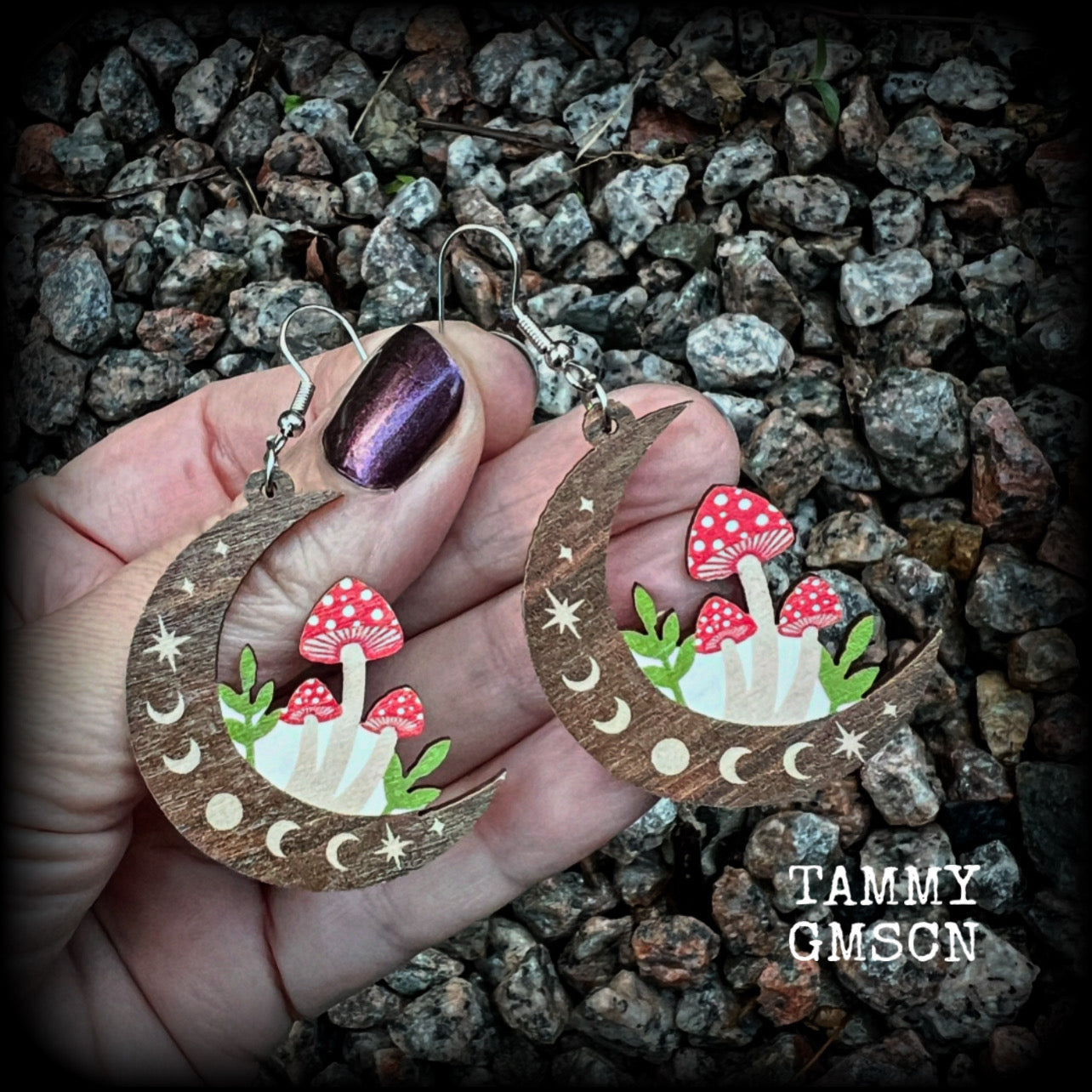These adorable balsa wood mushroom and moon phase earrings measure in at just approx 6.5cms from tip to tip, and are nice and light weight, weighing only a few grams each.  This pair has been made with stainless steel french hooks, for pierced ears.