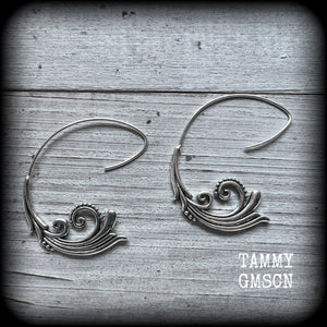 These gorgeous art nouveau inspired leafy hoop earrings are inspired by the Greek Goddess of love and beauty, Aphrodite, measuring just over 4cms from tip to tip and weighing only a few grams each.