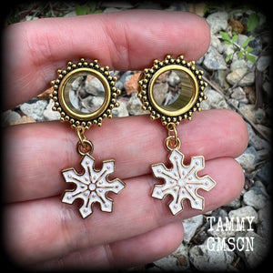 Snowflake tunnels earrings Snowflake tunnel dangles Plugs Ear gauges Stretched ears Gauged ears Christmas tunnels Snowflakes Stretched lobes Body jewelry Gauges 6mm 8mm 10mm 14mm 16mm 19mm 22mm 25mm Stocking stuffers Secret santa