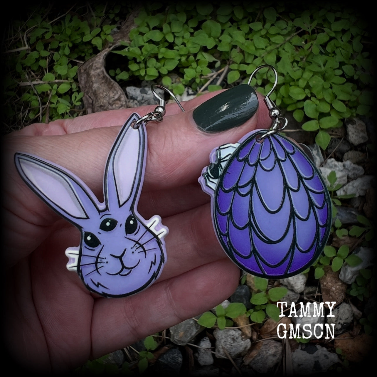 These earrings feature an all knowing, third eye bunny with easter egg draped in cobwebs, weighing in at only a few grams each, and are nice and dangly, measuring just over 6 cms from tip to tip. This pair has made on stainless steel french hooks