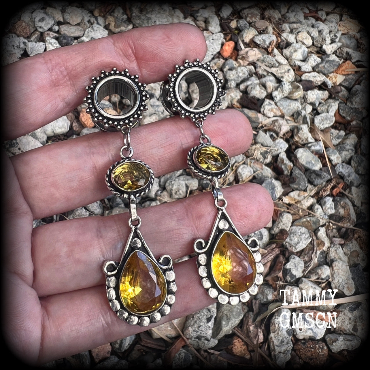 Citrine ear weights 12mm tunnel earrings Body jewelry Gemstone ear gauges 6g 2g 0g 00g 1/2 9/16 5/8 3/4 7/8 1 1.10 1.18 Whimsygoth Ear hangers Stretched ears Stretched lobes Gauged ears hangers 4mm 6mm 8mm 10mm 12mm 14mm 16mm 19mm 22mm 25mm 28mm 30mm