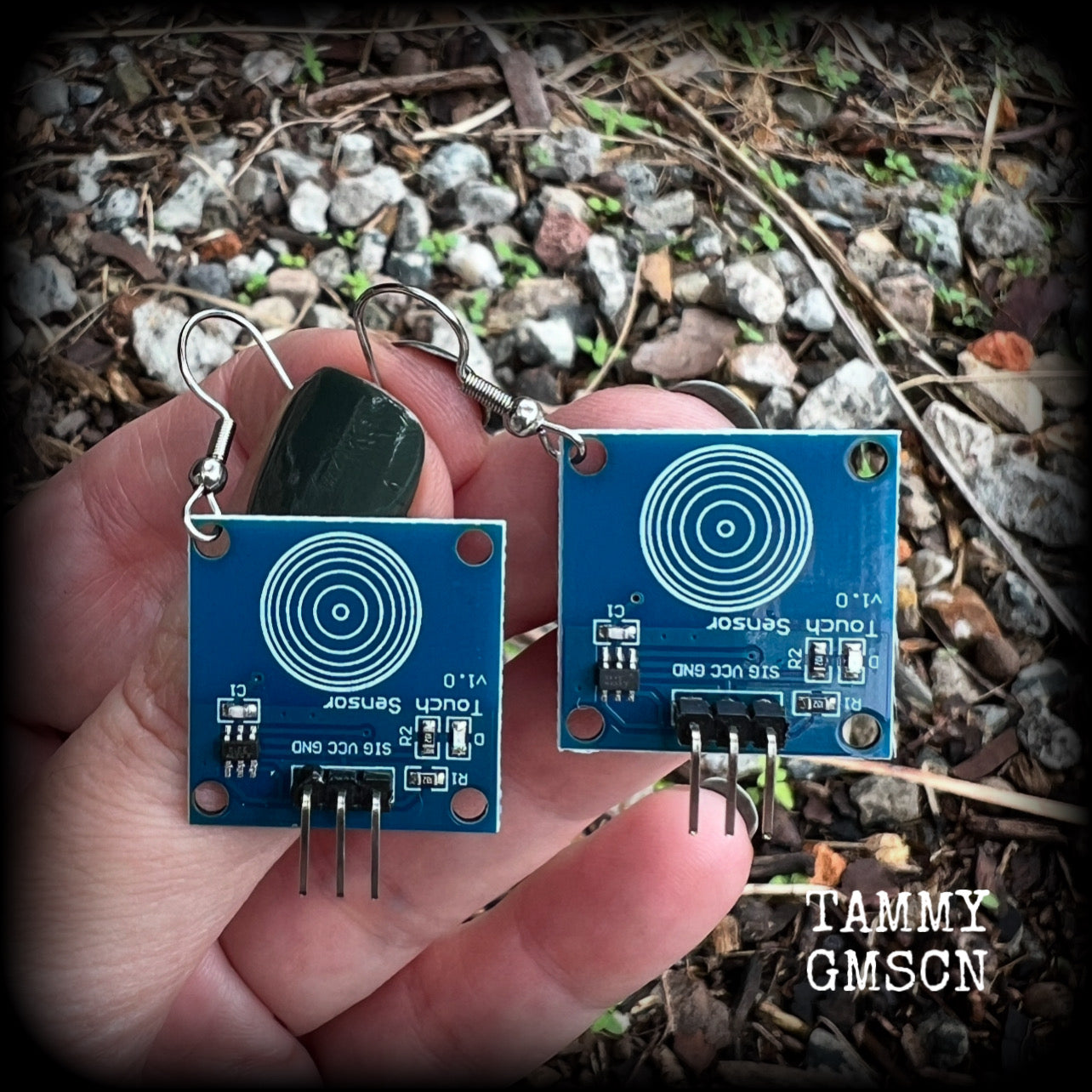 These awesome cyberpunk circuit board earrings measure just under 5 cms from tip to tip, and weigh only a few grams each, these are lovely and lightweight and not too dangly. This pair has been made on stainless steel french hooks.